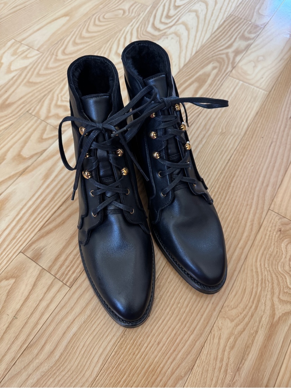 Sarah Flint Linda Boot - IT 38 / US 8 Black Calf Leather and Shearling Lined